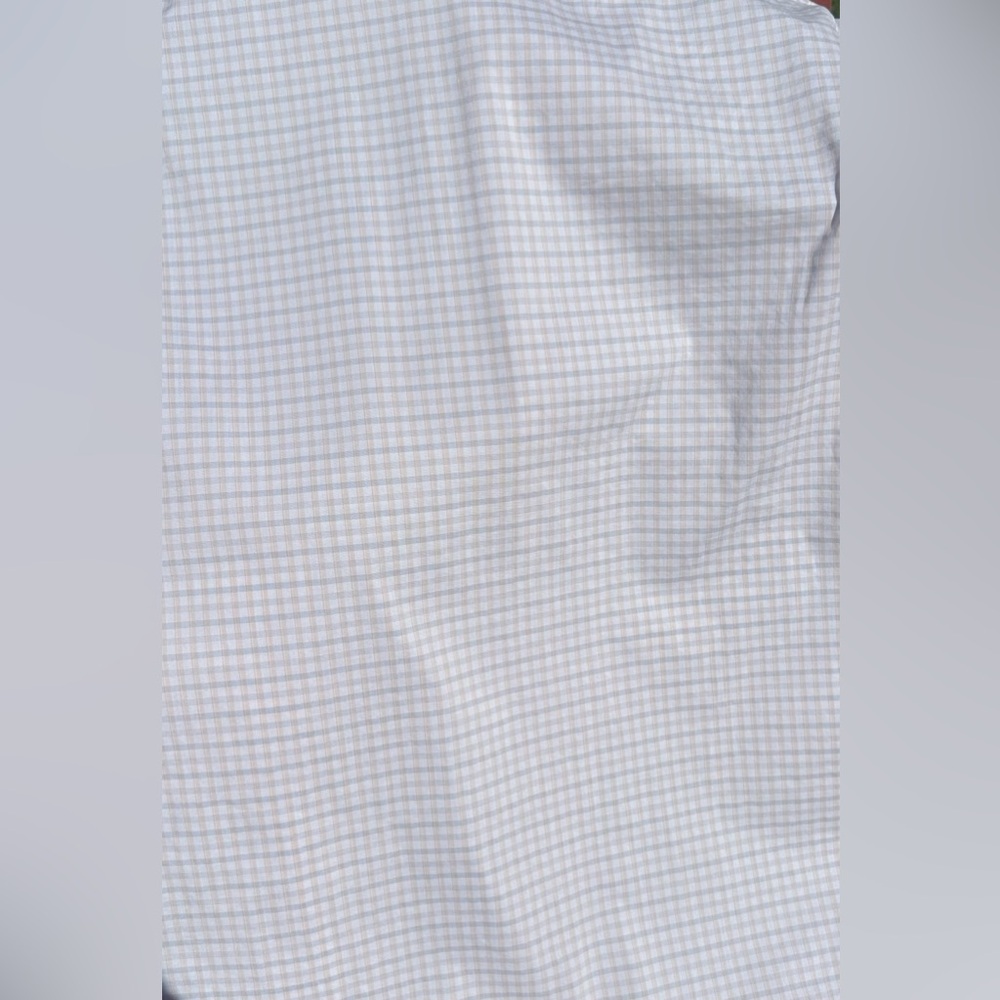Van Heusen Men's Dress Shirt Slim Fit / Ultra Wrinkle Free - 14-14½ 32/33 Small - Picture 8 of 10